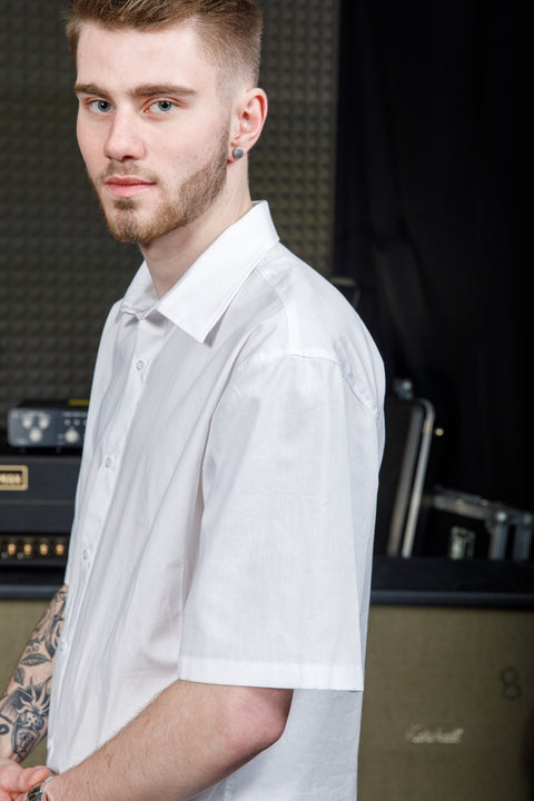 The Organic Short-Sleeved Shirt - Grösse M + L